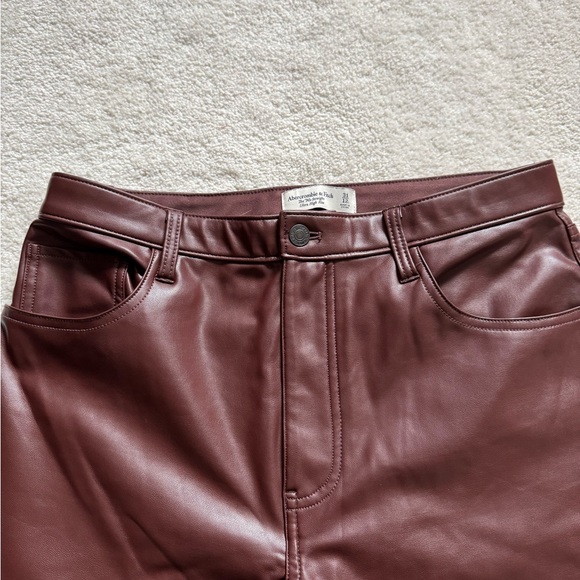 Abercrombie & Fitch 90’s Straight Ultra High Rise Pants - Picture 4 of 5